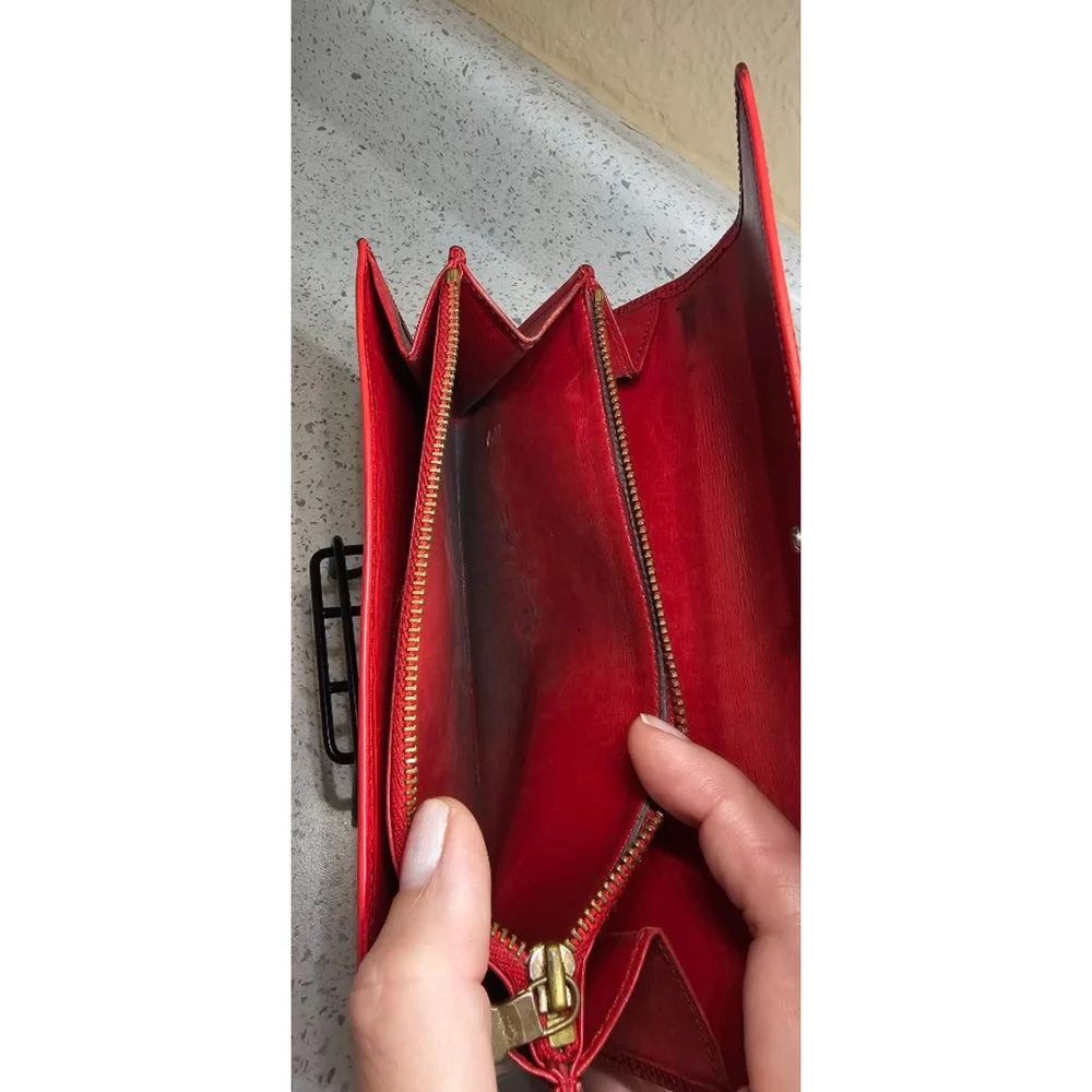 Louis Vuitton Epi Leather Porte-Trésor International Wallet – Toledo Red